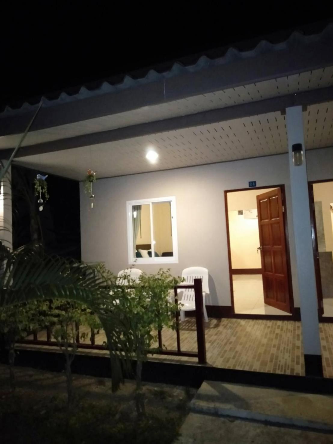 Lanta Salamat House Ko Lanta Buitenkant foto